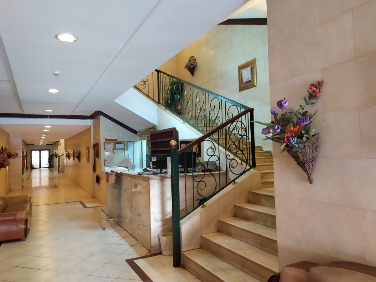 قصر اليمامة للاجنحة الفندقية-فرع حجاب Riyadh Ngoại thất bức ảnh